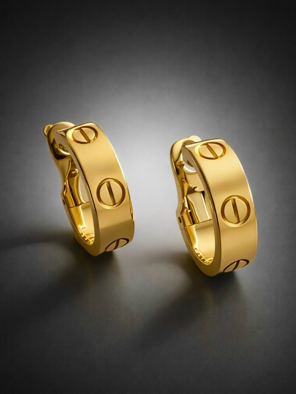 New 18K Gold Plated Screw Motif Huggie Hoop Earrings Minimalist Luxury